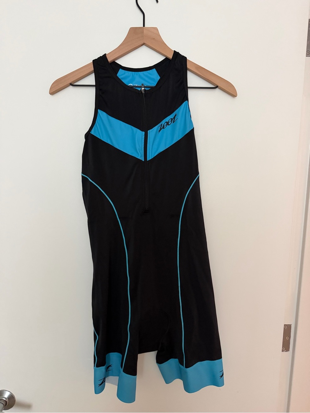 Zoot Women’s Black and Blue Triathlon Suit